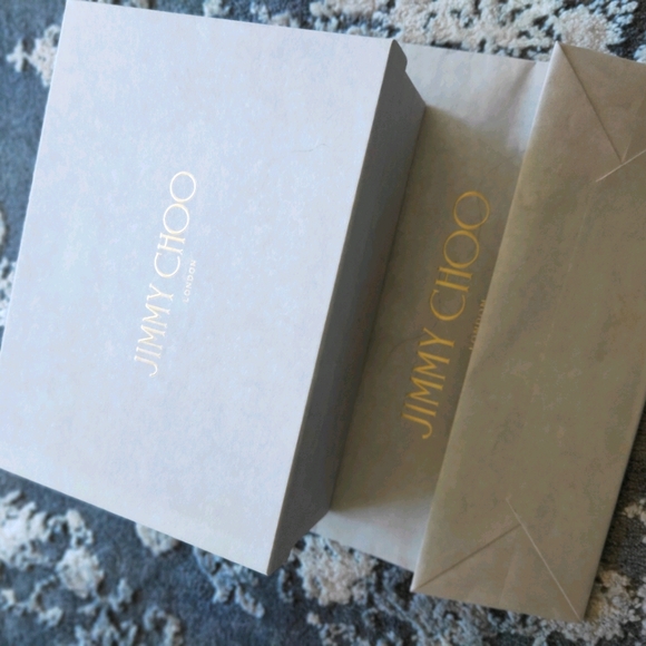 Jimmy Choo - Picture 6 of 7